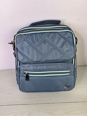 NWT’s Lug Wrangler Crossbody Bag Blue Medium Cargo Built in Wallet NEW